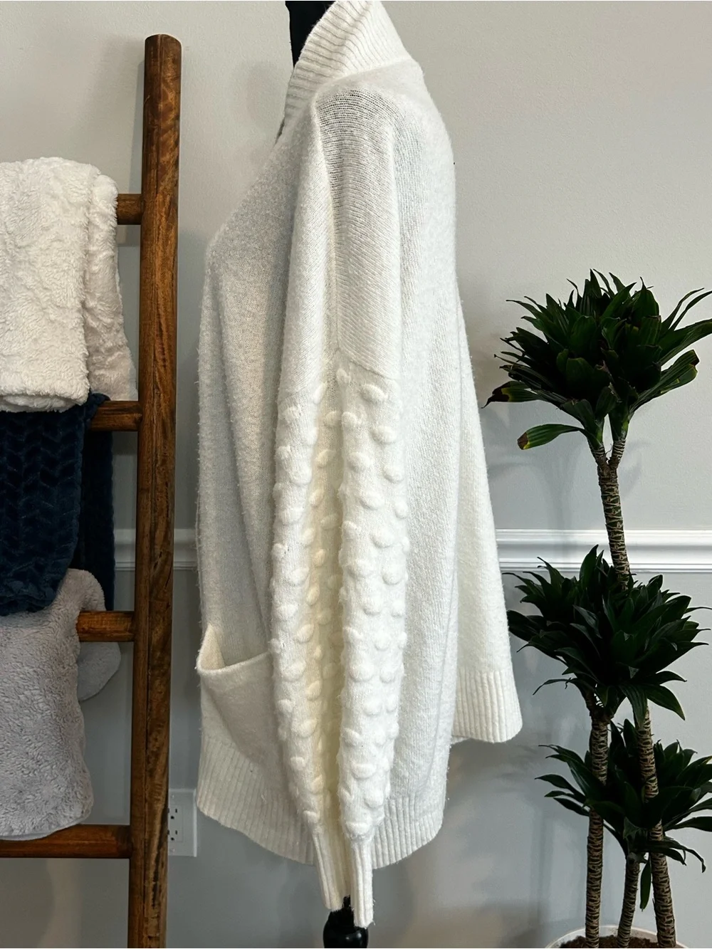 Vince Camuto Ivory Open-Front Pom-Sleeve Cardigan Size Large